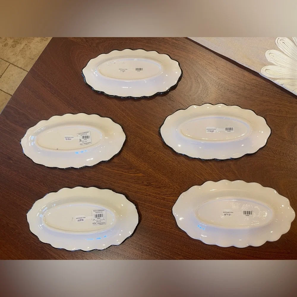 Bridesmaids and Flower Girl keepsakes dish, NWT